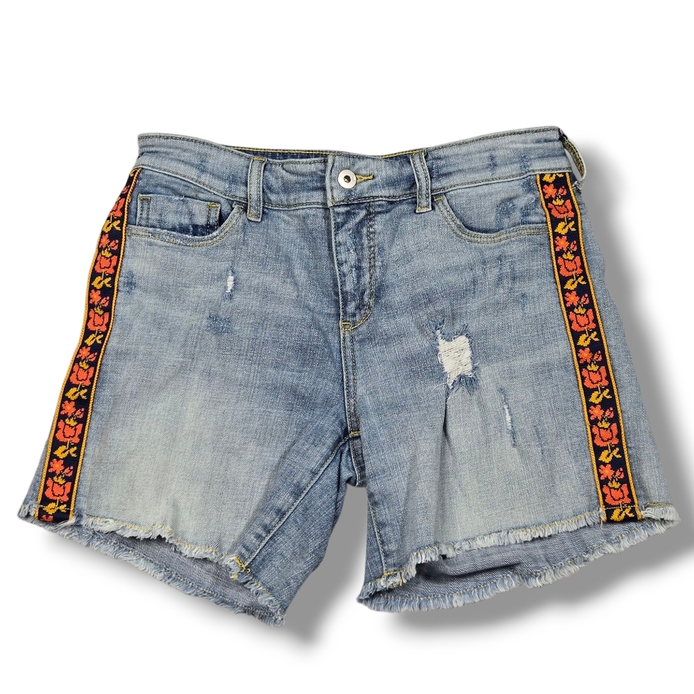 Pilcro Boyfriend Jean Short  Distressed Denim Ribbon Trim Anthropologie sz 26 - Picture 2 of 16